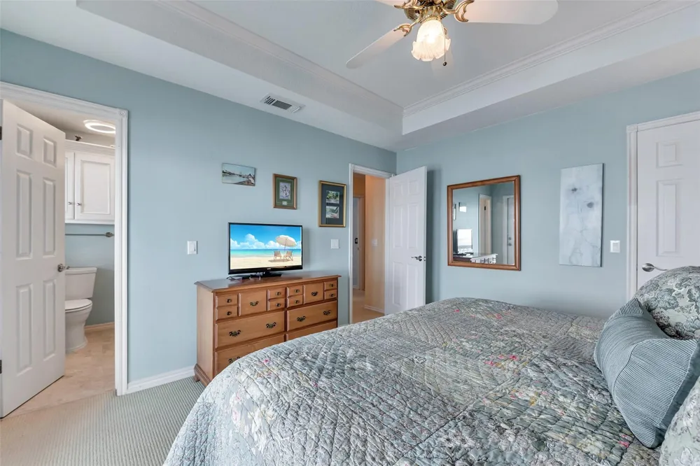 247 Isles End Road Tiki Island, TX 77554