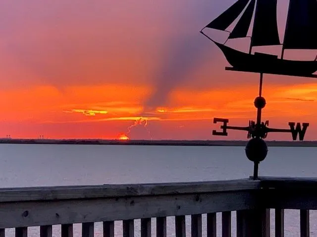 247 Isles End Road Tiki Island, TX 77554