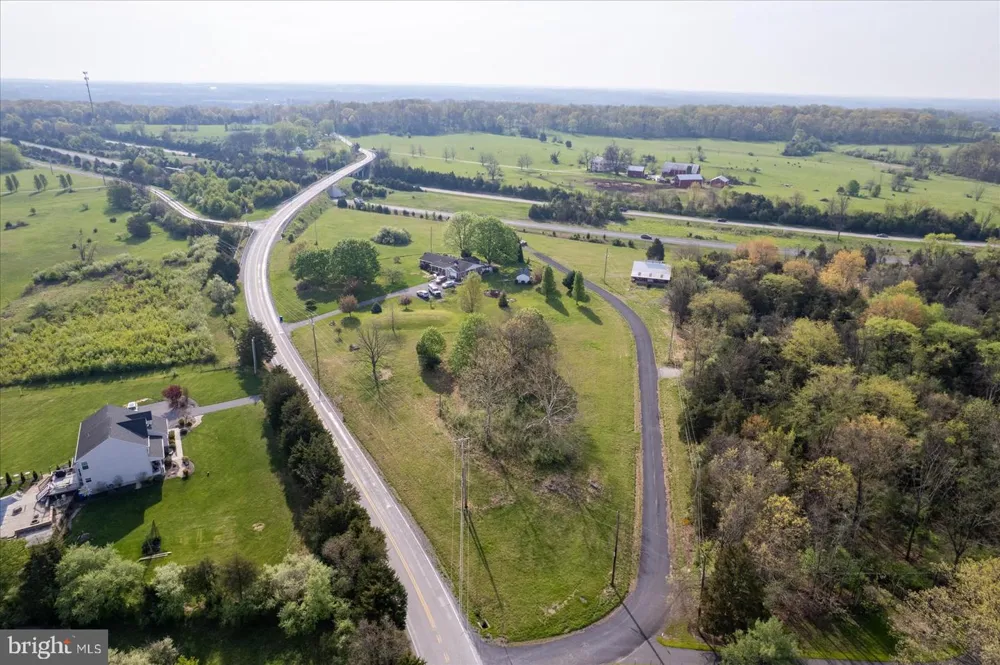 680 BARLOW-GREENMOUNT ROAD Gettysburg, PA 17325
