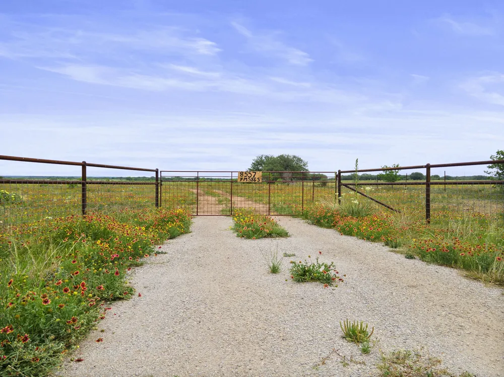 8557 Fm-586 Bangs, TX 76823