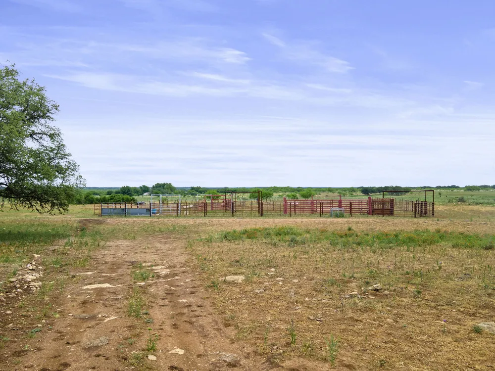 8557 Fm-586 Bangs, TX 76823
