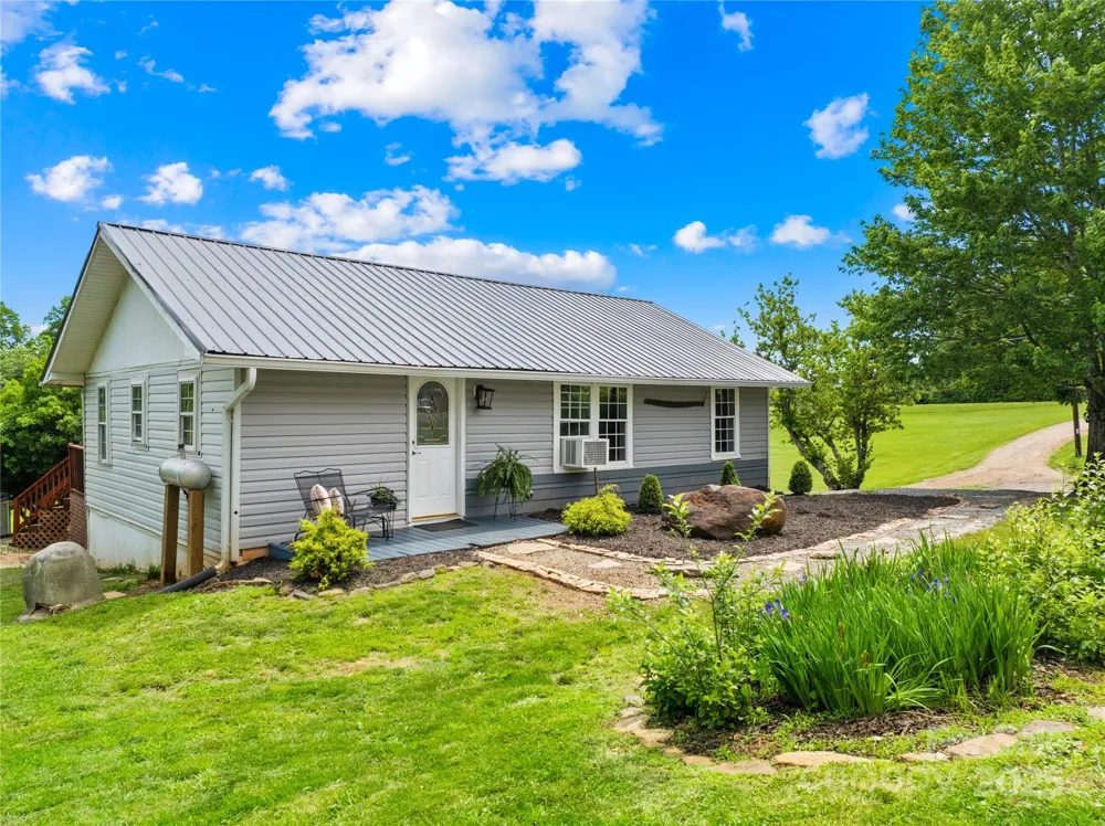 16 Julep Drive Alexander, NC 28701