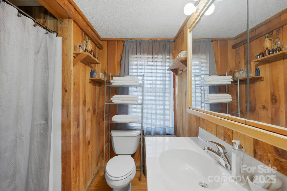 16 Julep Drive Alexander, NC 28701