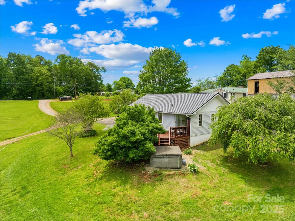 16 Julep Drive Alexander, NC 28701