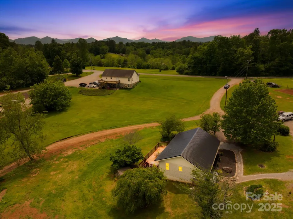 16 Julep Drive Alexander, NC 28701