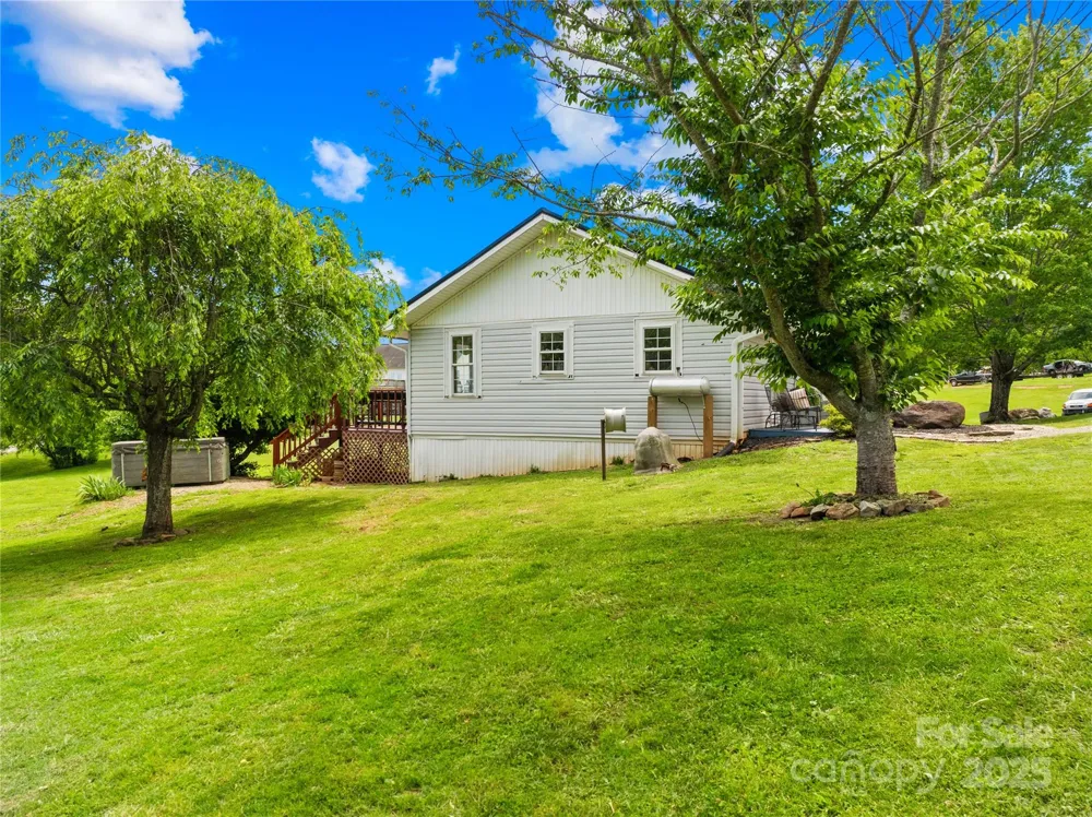 16 Julep Drive Alexander, NC 28701