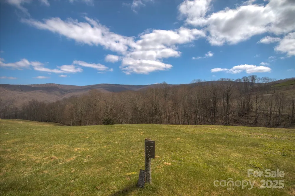 00 Eagle Park Drive #107 Banner Elk, NC 28604