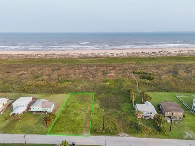 Beachfront Drive Matagorda, TX 77457
