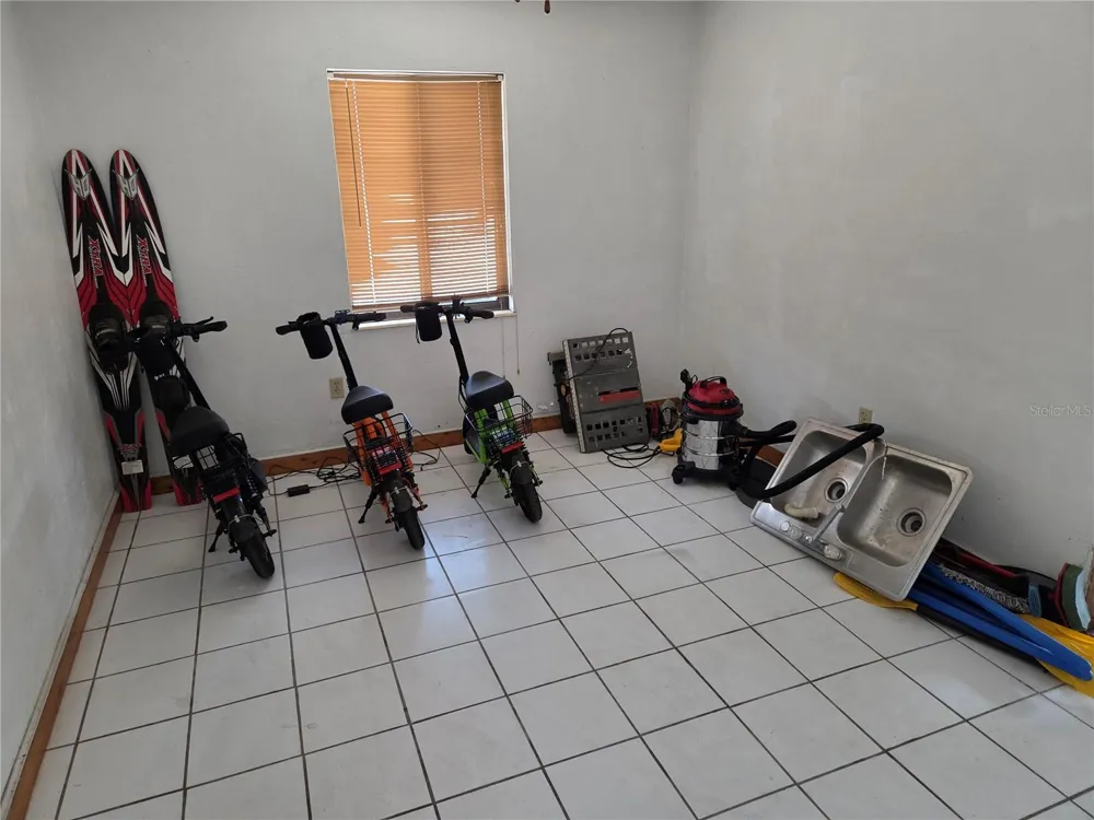 580 BAY ESPLANADE Clearwater Beach, FL 33767