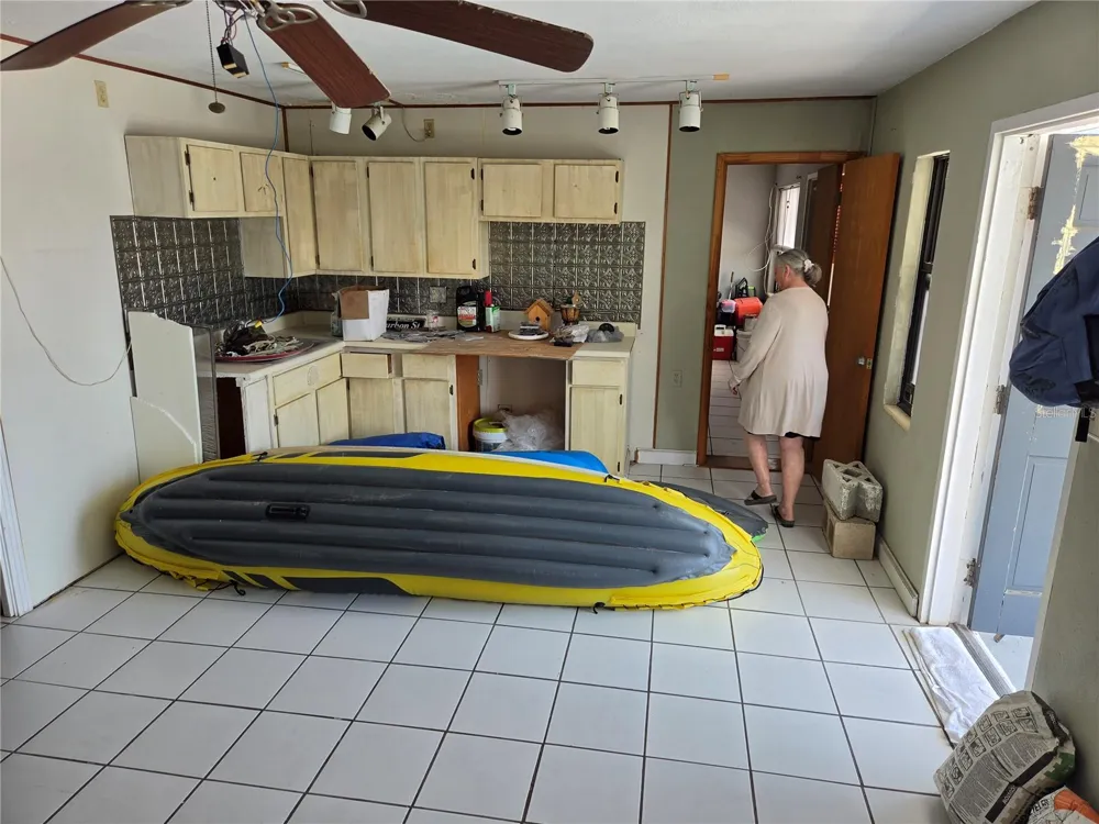 580 BAY ESPLANADE Clearwater Beach, FL 33767