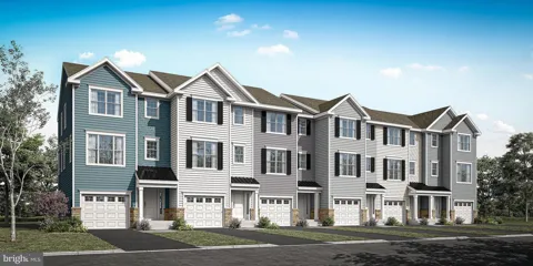 5 LITTLE POND DRIVE