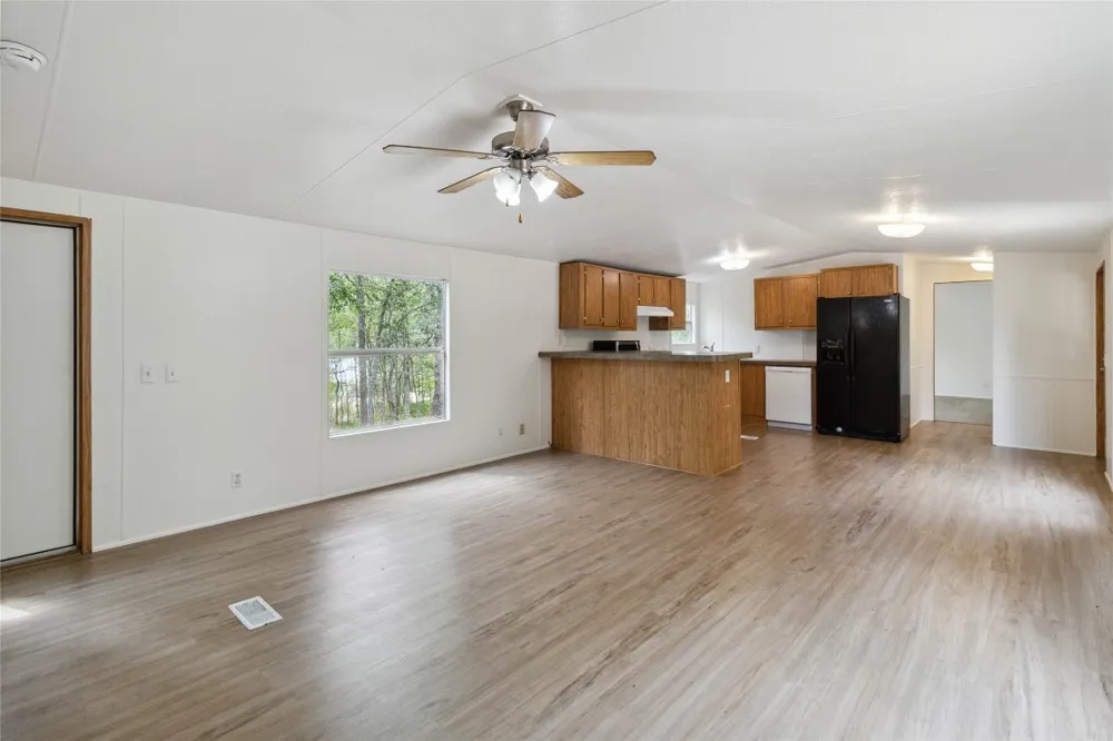 153 Cherylton Drive Red Rock, TX 78662