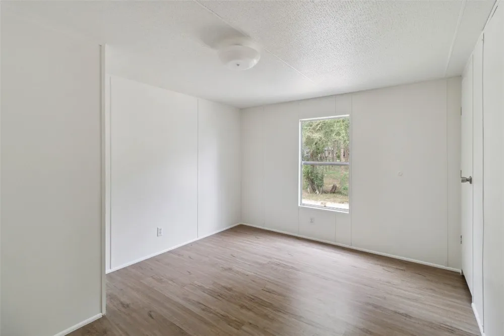 153 Cherylton Drive Red Rock, TX 78662
