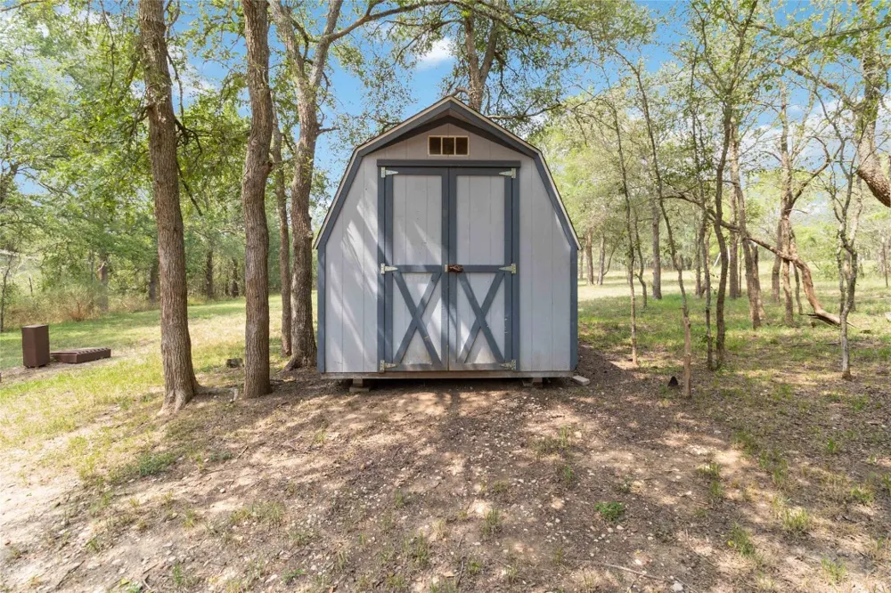 153 Cherylton Drive Red Rock, TX 78662