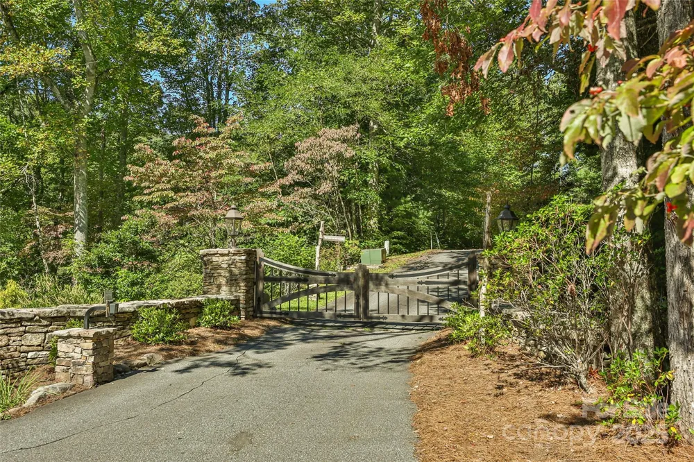 Lot 39 Sweet Spring Trail #39 Glenville, NC 28736