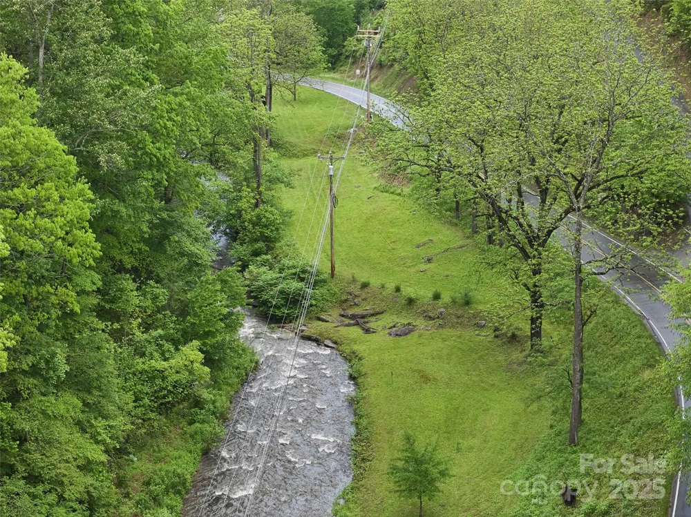 210 Conleys Creek Road Whittier, NC 28789