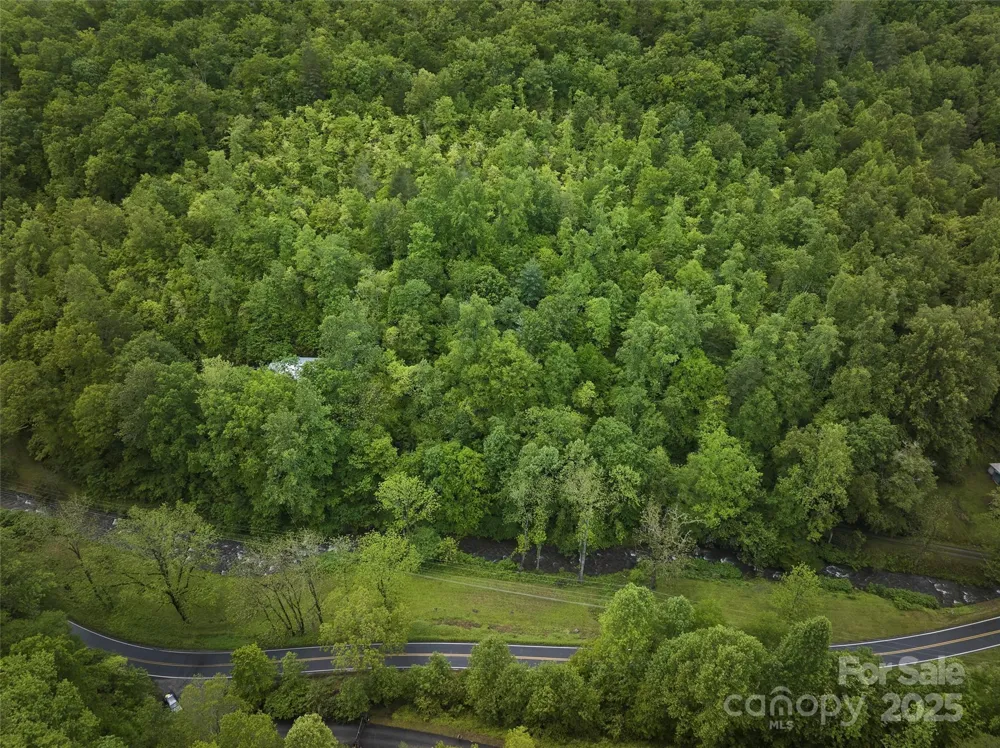 210 Conleys Creek Road Whittier, NC 28789