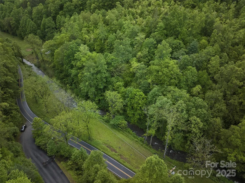210 Conleys Creek Road Whittier, NC 28789