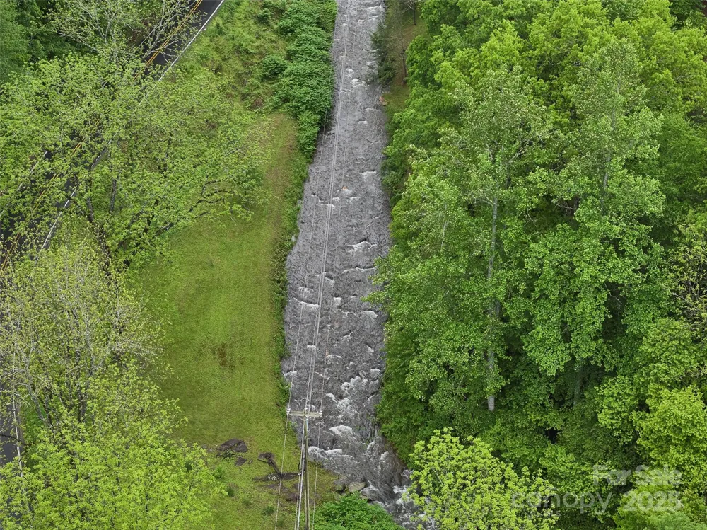 210 Conleys Creek Road Whittier, NC 28789