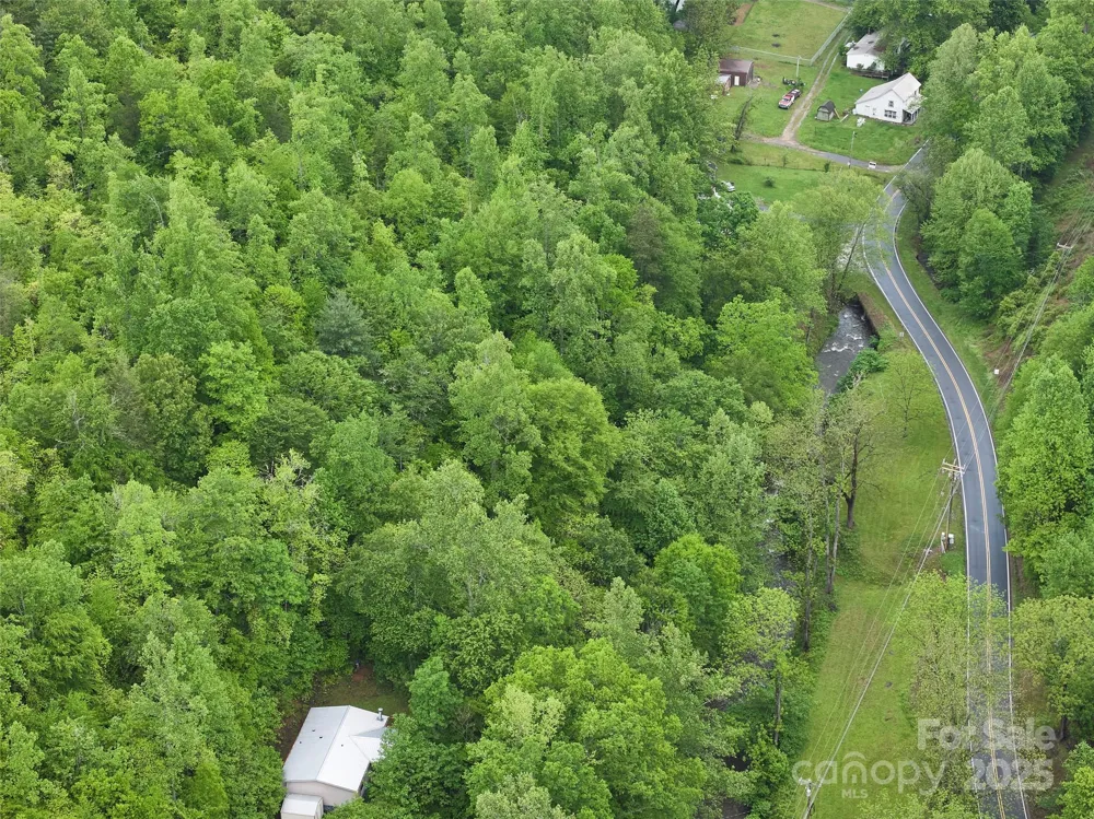 210 Conleys Creek Road Whittier, NC 28789