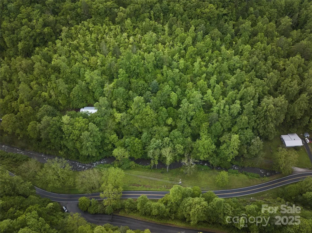 210 Conleys Creek Road Whittier, NC 28789