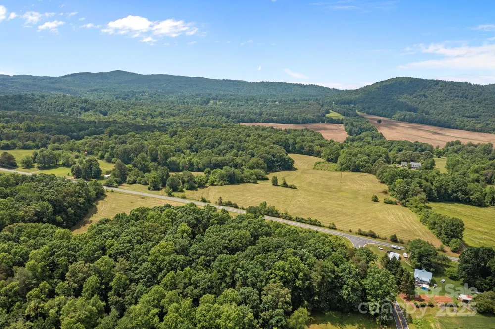 437 Linneys Mill Road Union Grove, NC 28689