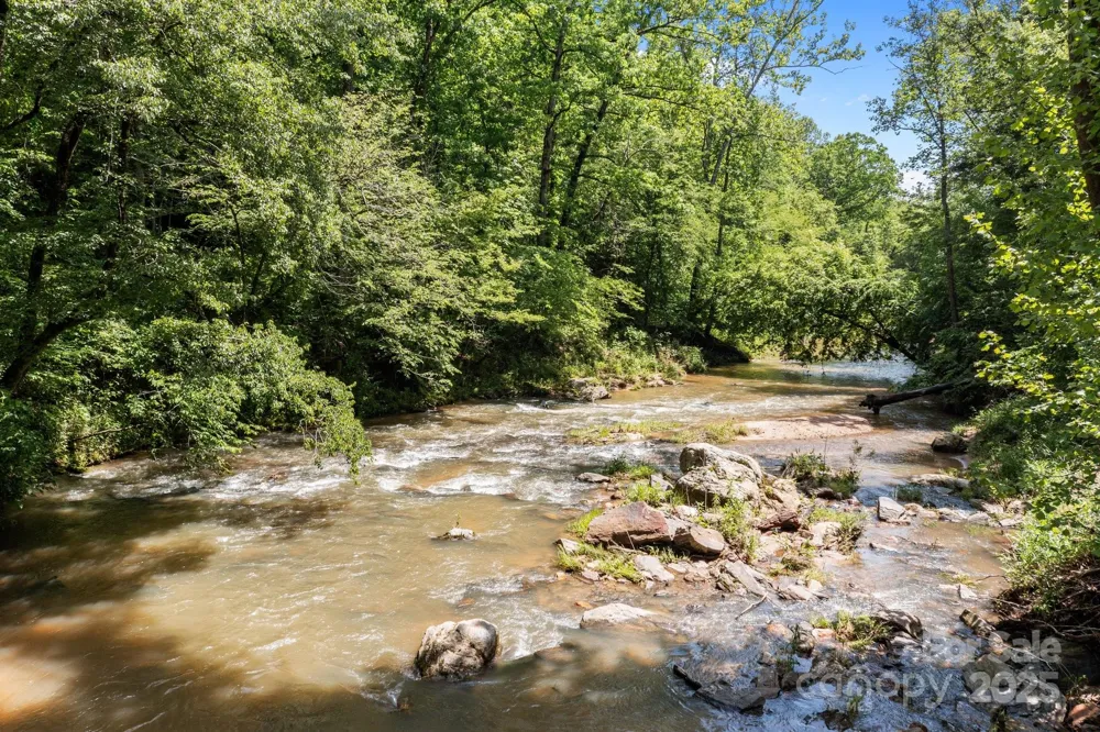 437 Linneys Mill Road Union Grove, NC 28689