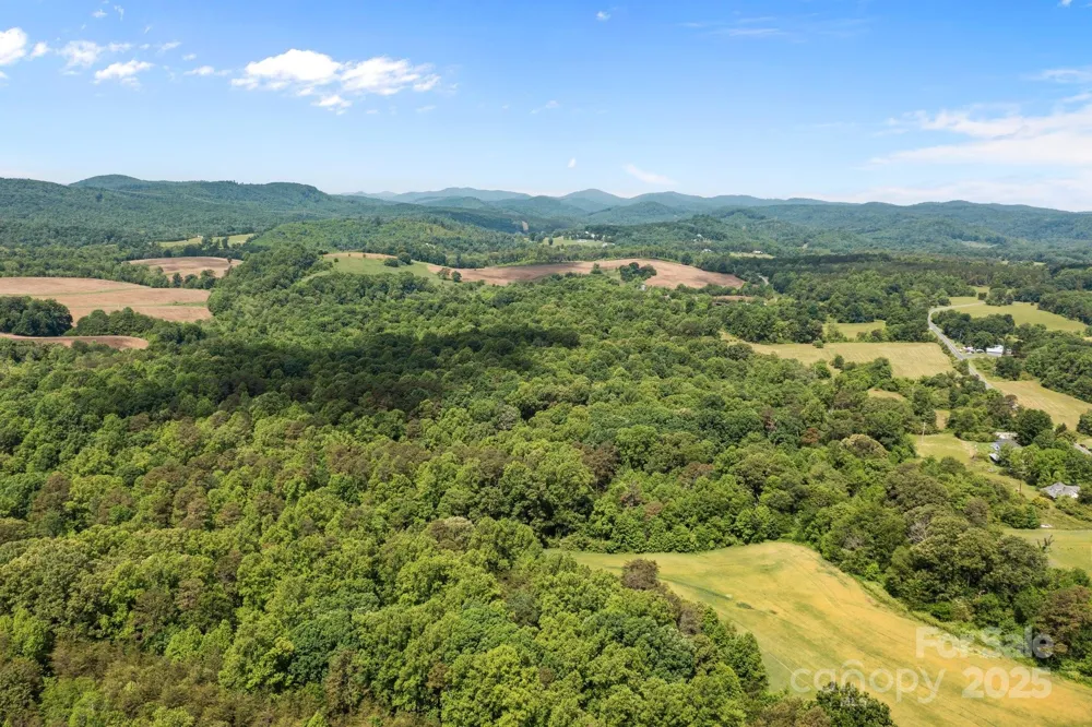437 Linneys Mill Road Union Grove, NC 28689