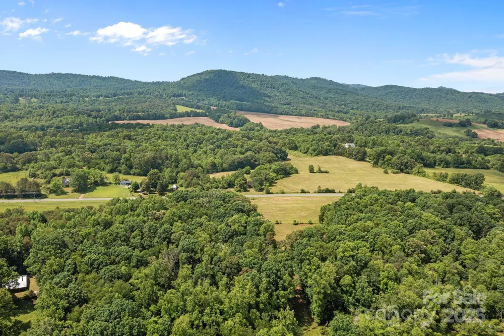 437 Linneys Mill Road Union Grove, NC 28689