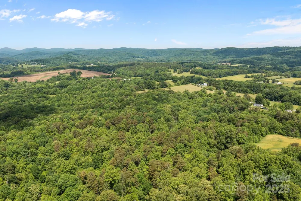 437 Linneys Mill Road Union Grove, NC 28689