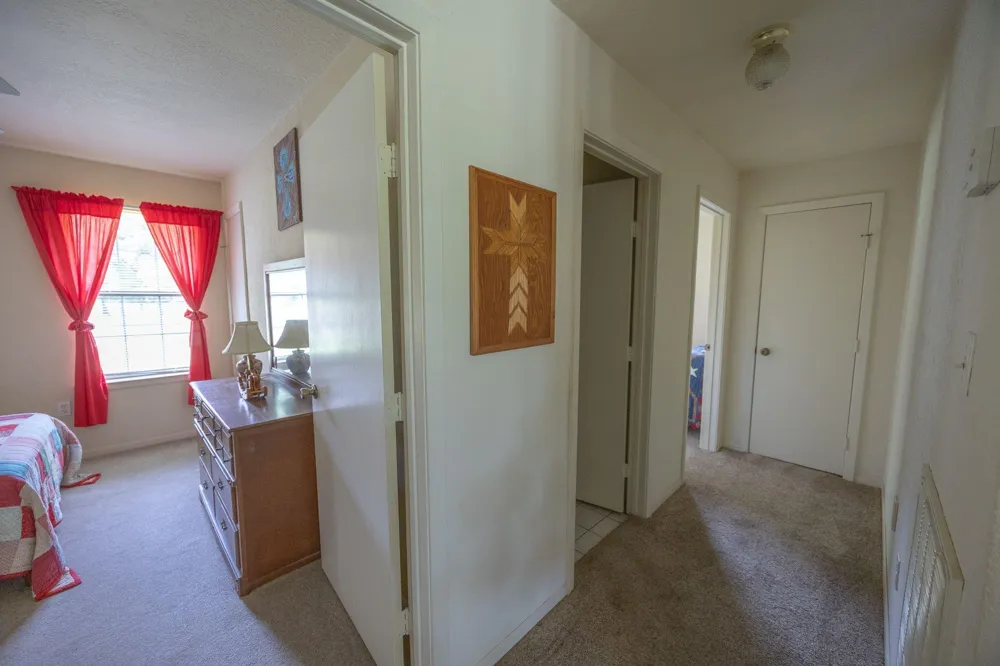 4988 Paso Fino Lane Madisonville, TX 77864