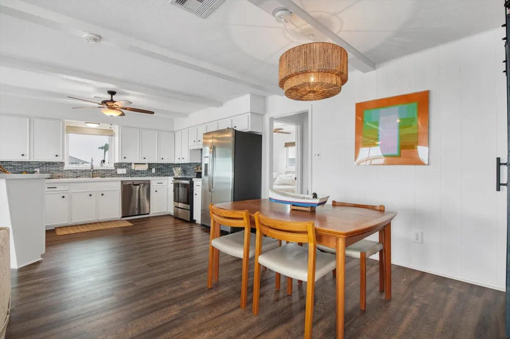 354 Ling Street Bayou Vista, TX 77563