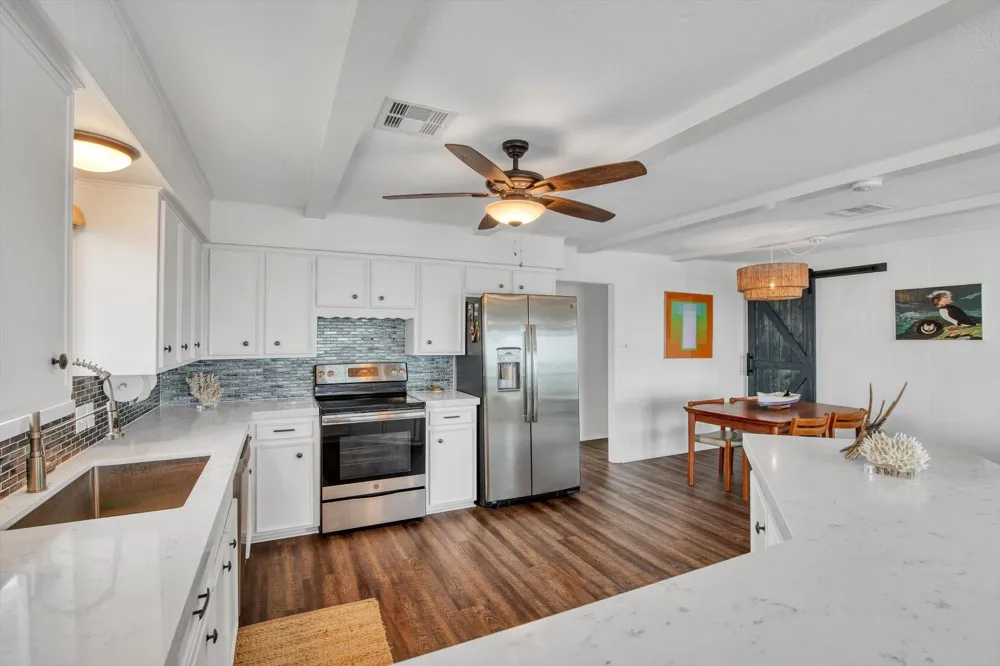 354 Ling Street Bayou Vista, TX 77563