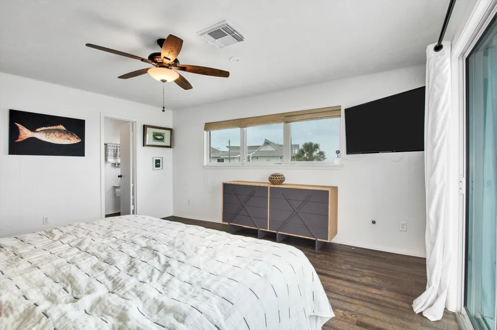 354 Ling Street Bayou Vista, TX 77563