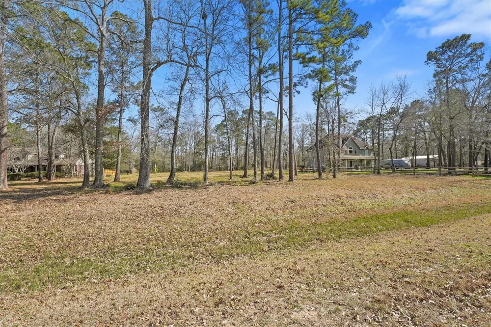 29810 Commons Superior Drive Huffman, TX 77336