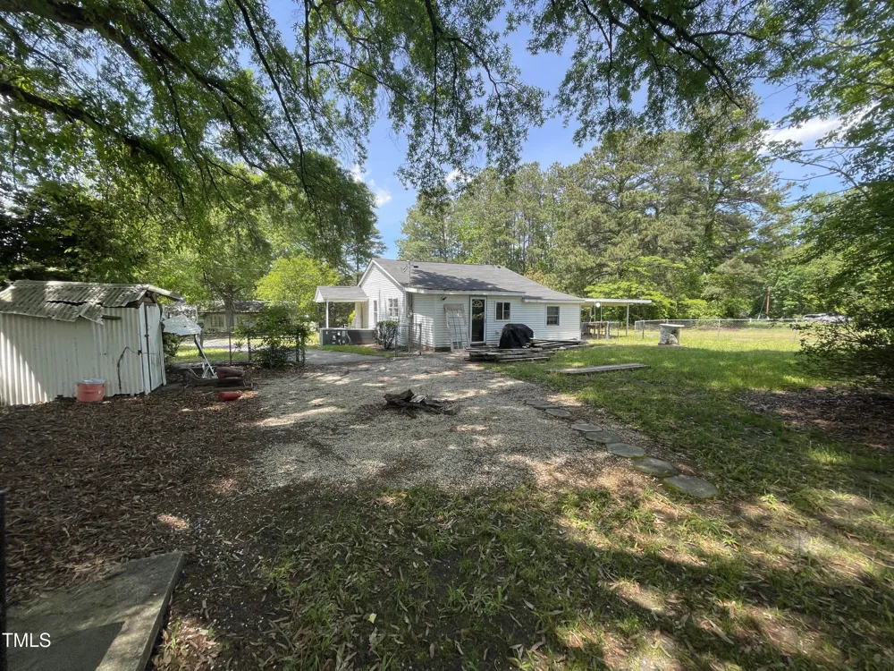 400 Field Street Cary, NC 27513
