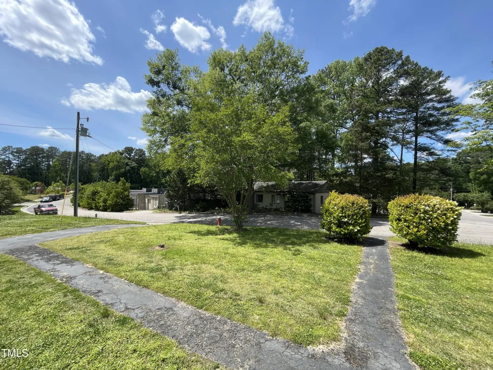 400 Field Street Cary, NC 27513