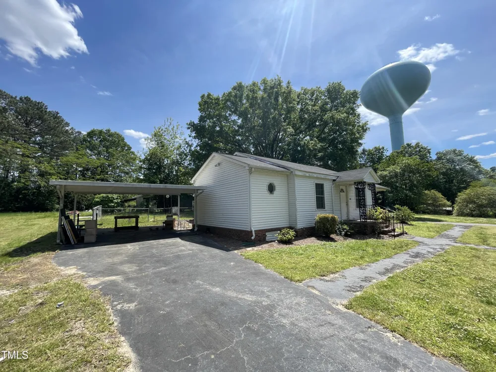 400 Field Street Cary, NC 27513