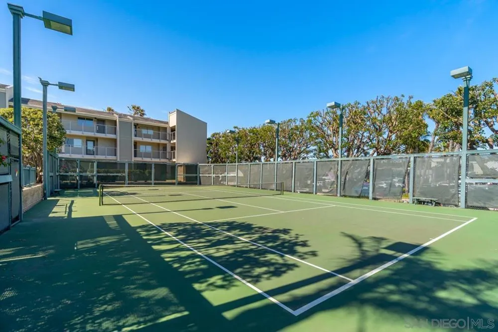 135 S Sierra Ave #32 Solana Beach, CA 92075