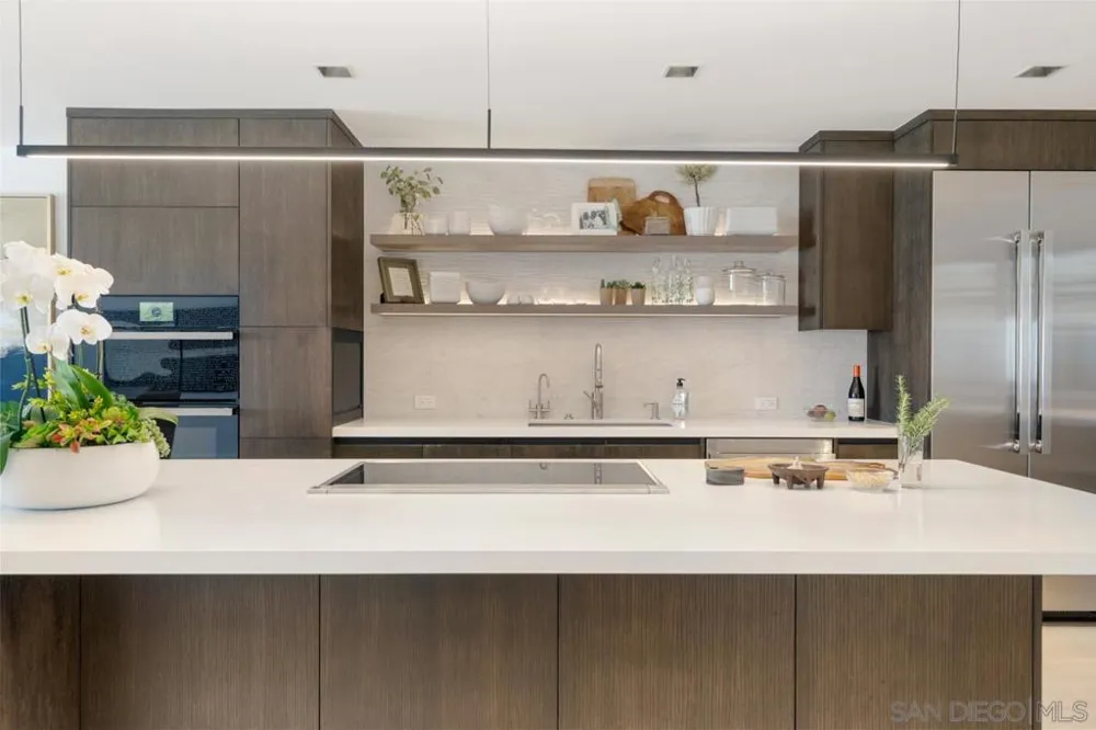 135 S Sierra Ave #32 Solana Beach, CA 92075