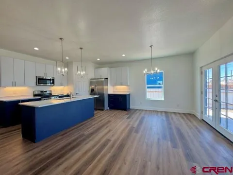1911 Edison Avenue