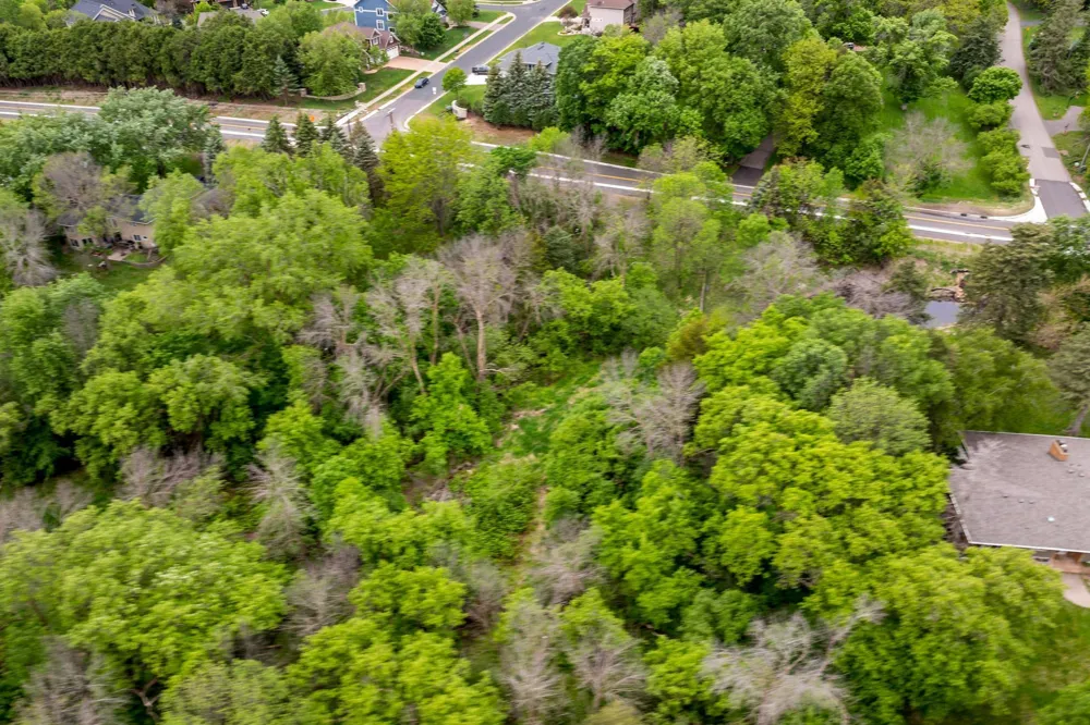 6591 Galpin Boulevard Chanhassen, MN 55331