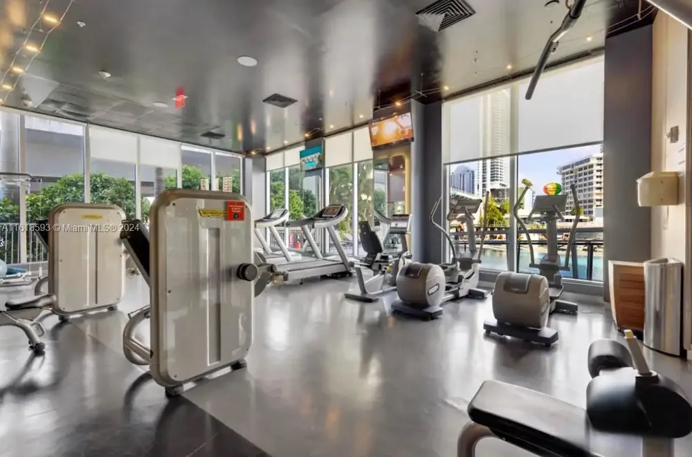 2602 E Hallandale Beach Blvd #R807 Hallandale Beach, FL 33009