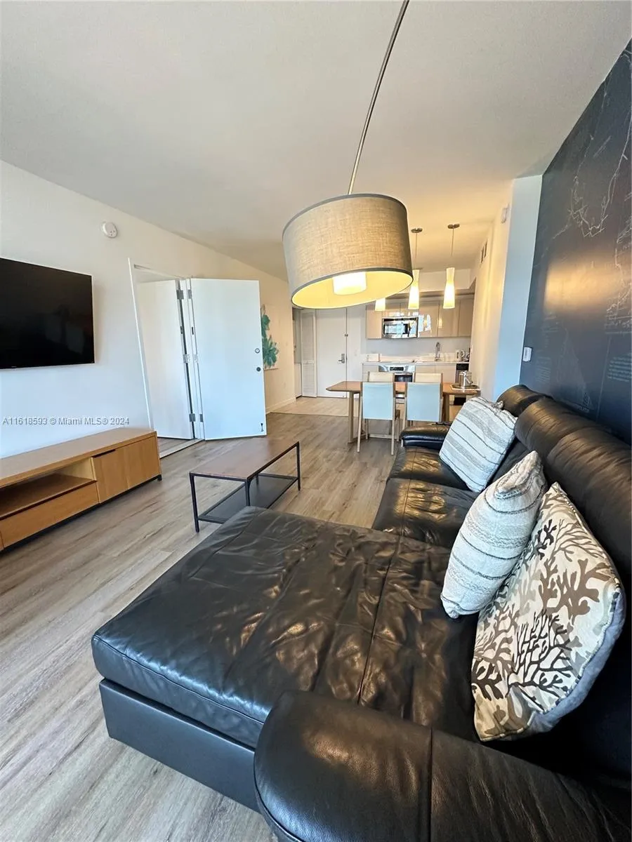 2602 E Hallandale Beach Blvd #R807 Hallandale Beach, FL 33009