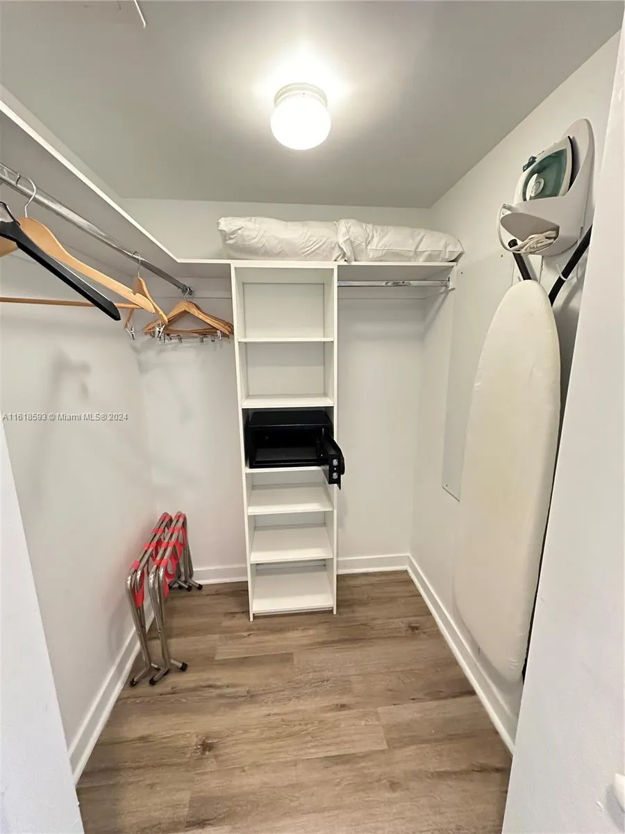2602 E Hallandale Beach Blvd #R807 Hallandale Beach, FL 33009