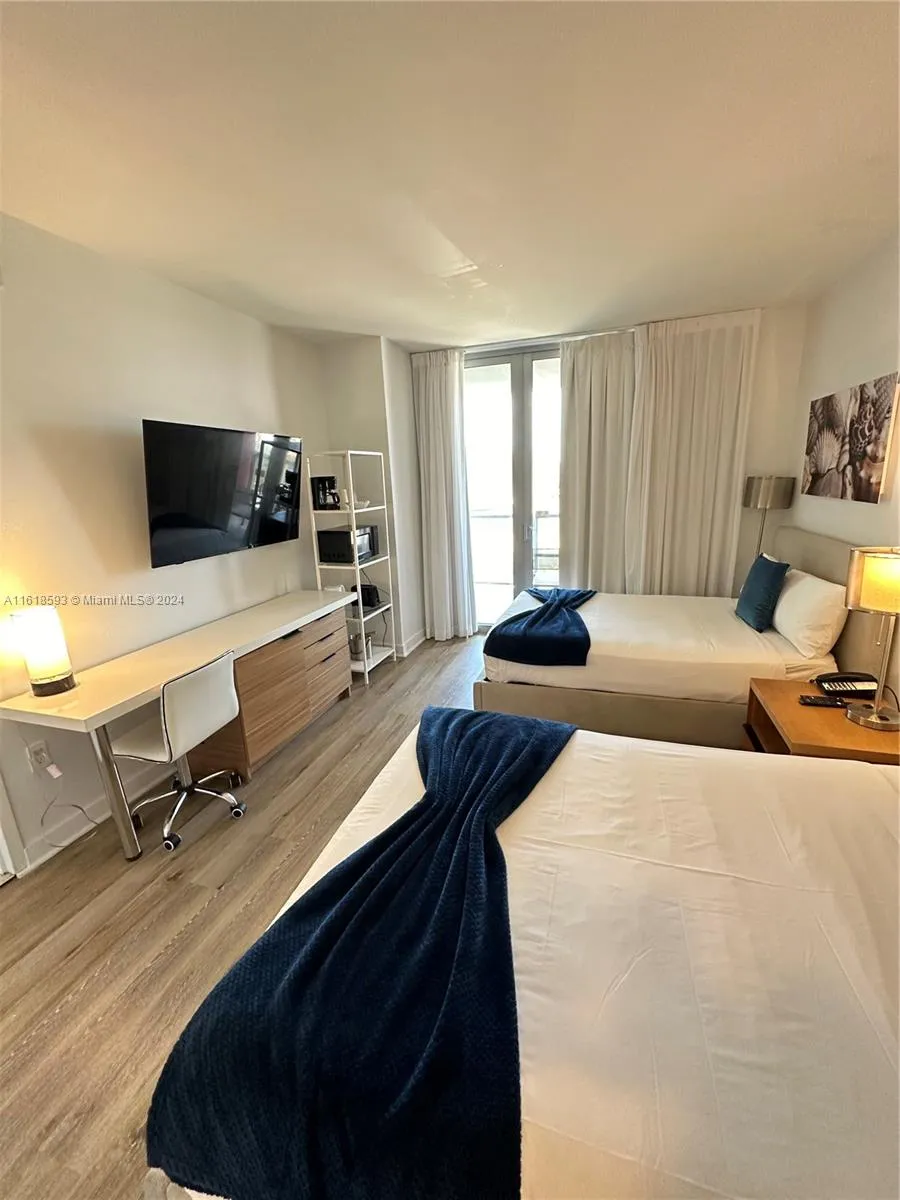 2602 E Hallandale Beach Blvd #R807 Hallandale Beach, FL 33009