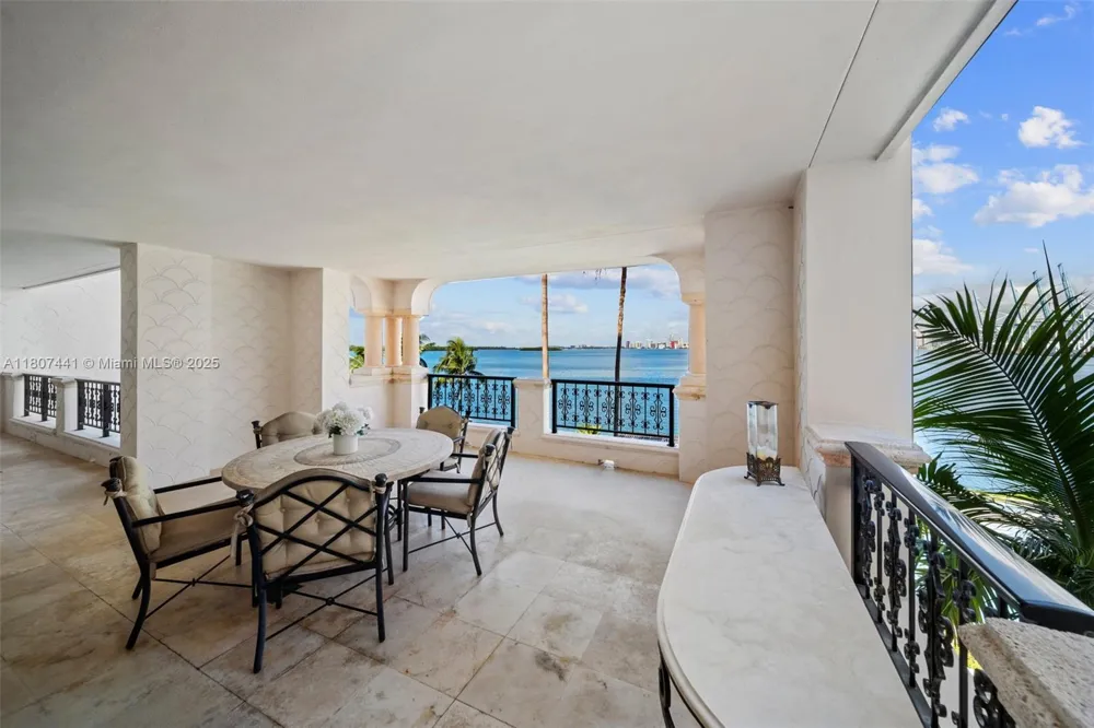 5235 Fisher Island Dr #5235 Miami Beach, FL 33109