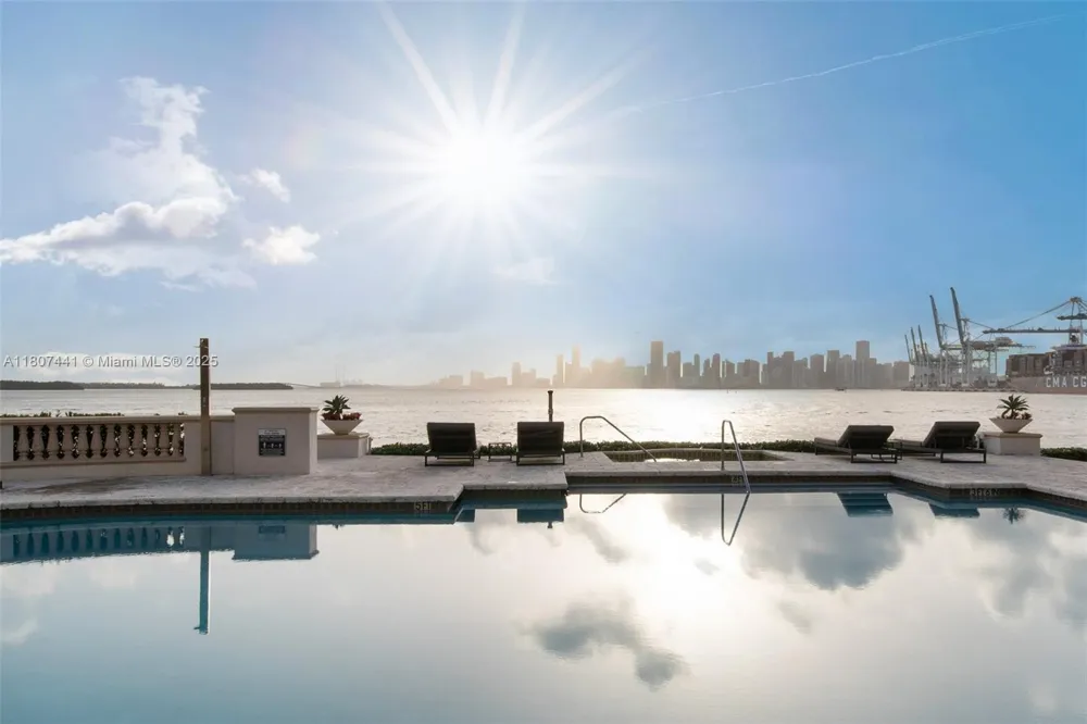5235 Fisher Island Dr #5235 Miami Beach, FL 33109