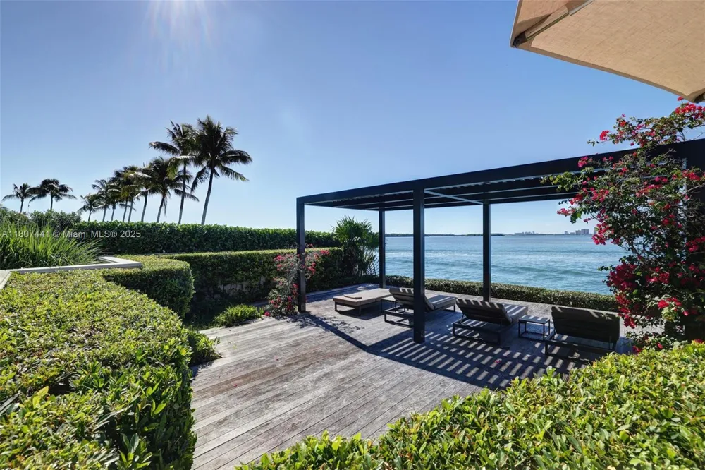 5235 Fisher Island Dr #5235 Miami Beach, FL 33109
