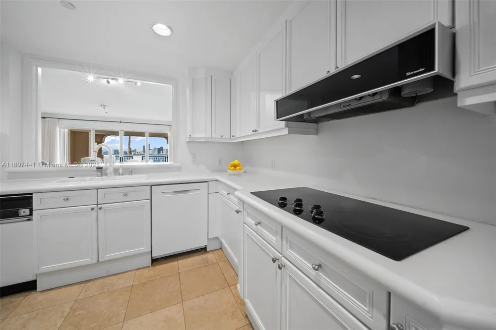 5235 Fisher Island Dr #5235 Miami Beach, FL 33109
